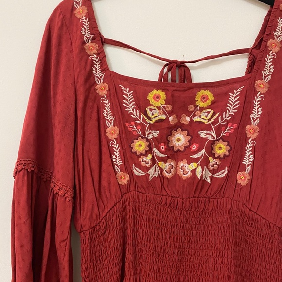 Embroidered Red Dress with ruched waist - Picture 12 of 12